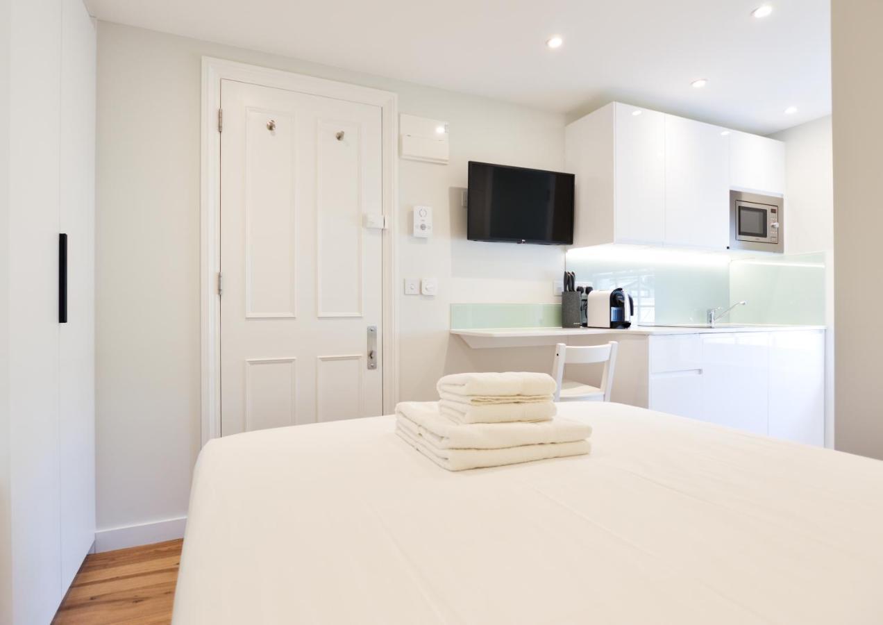 Sale Place Serviced By Concept * Londres