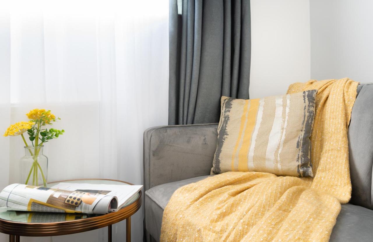 Apartment Stunning And Spacious 4 Bed Apr Next To Bricklane London