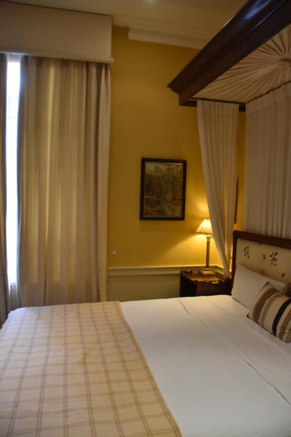 Hotel The Cranley 4*