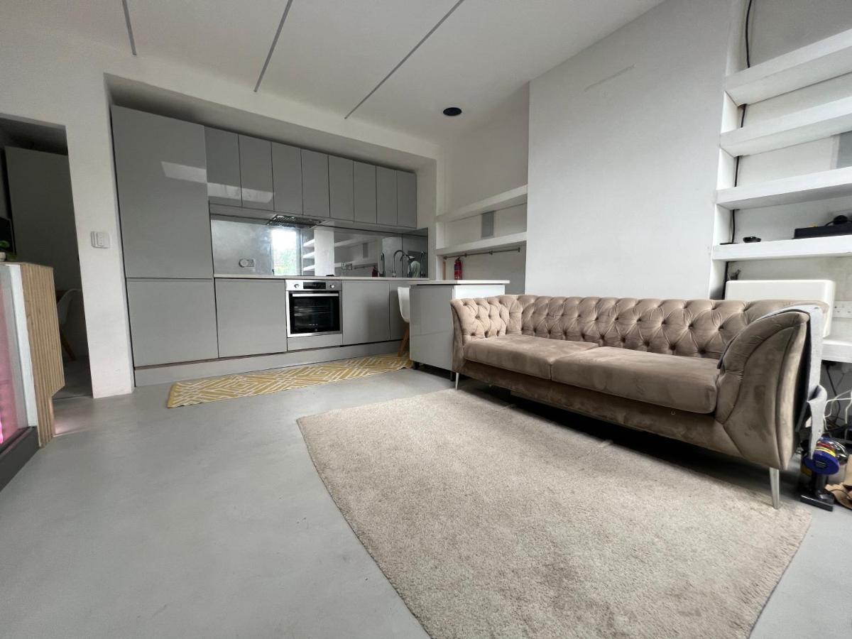 Apartment Stunning Contemporary 2 Bed With Parking *
