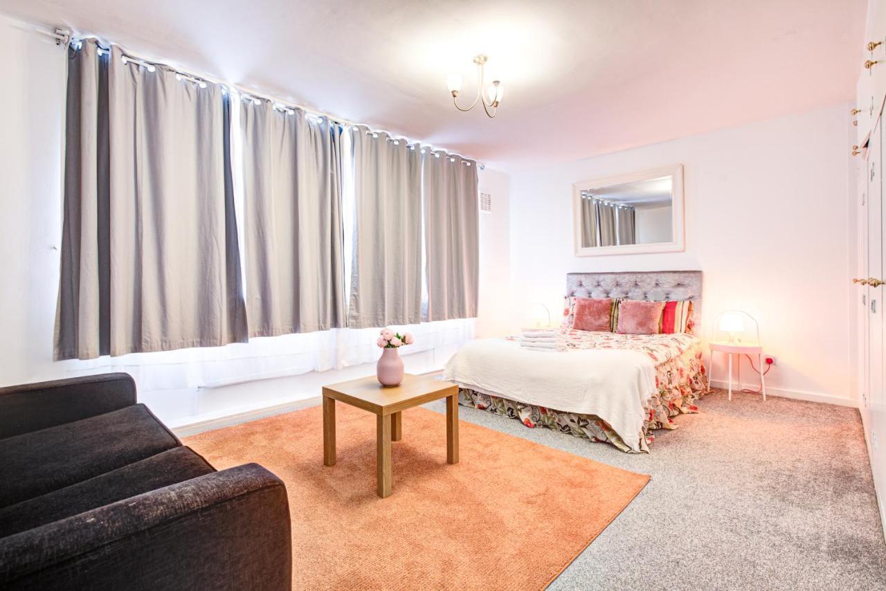 Gorgeous 4 Bedrooms, 5-baths House In Near Edgware Road, Oxford Street, Hyde Park London