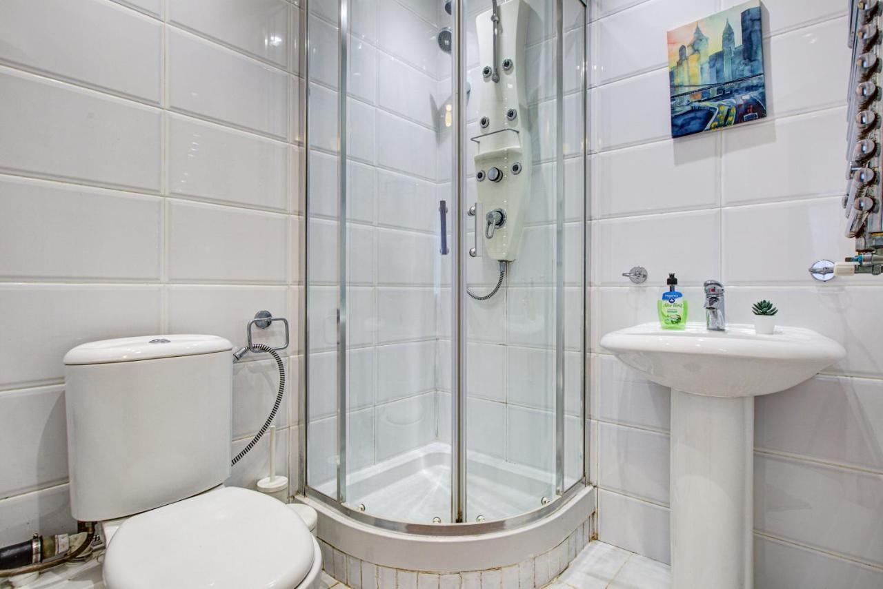 Apartment Gorgeous 4 Bedrooms, 5-baths House In Near Edgware Road, Oxford Street, Hyde Park London
