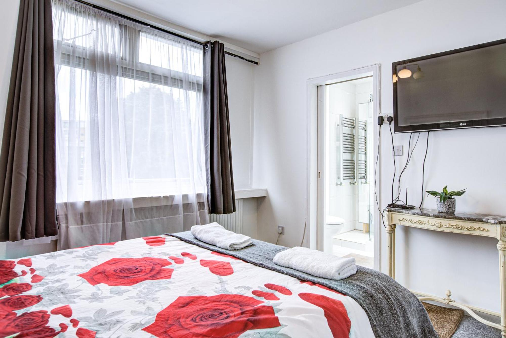 Gorgeous 4 Bedrooms, 5-baths House In Near Edgware Road, Oxford Street, Hyde Park London