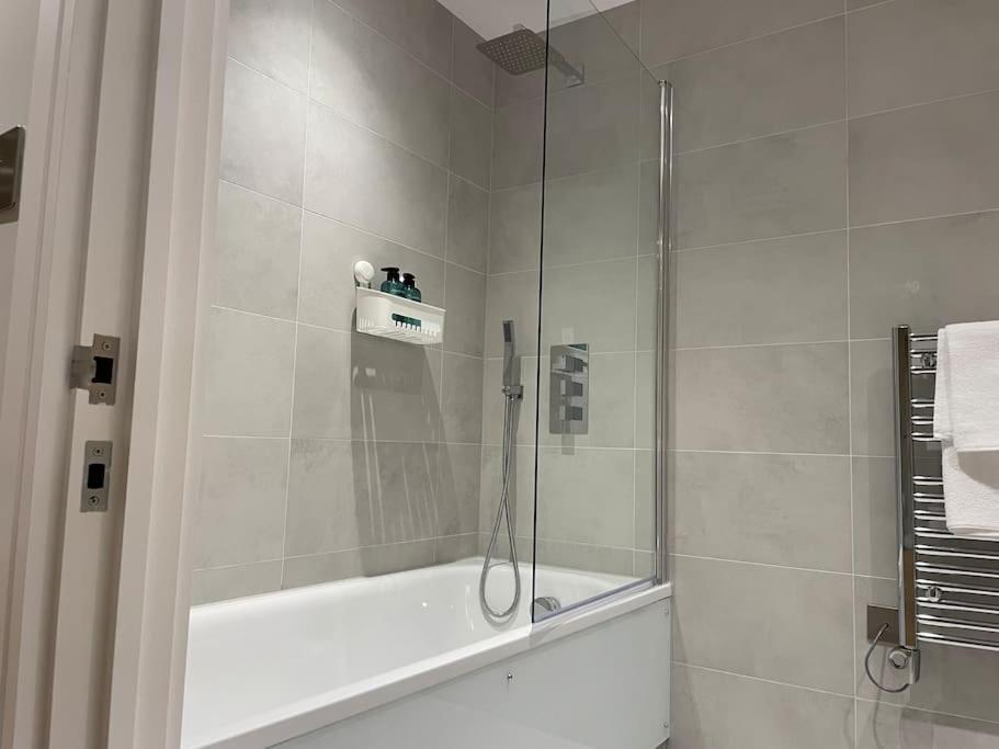 Apartment Thats The Pad - 2 Bedroom Pied-a-terre In Wimbledon *