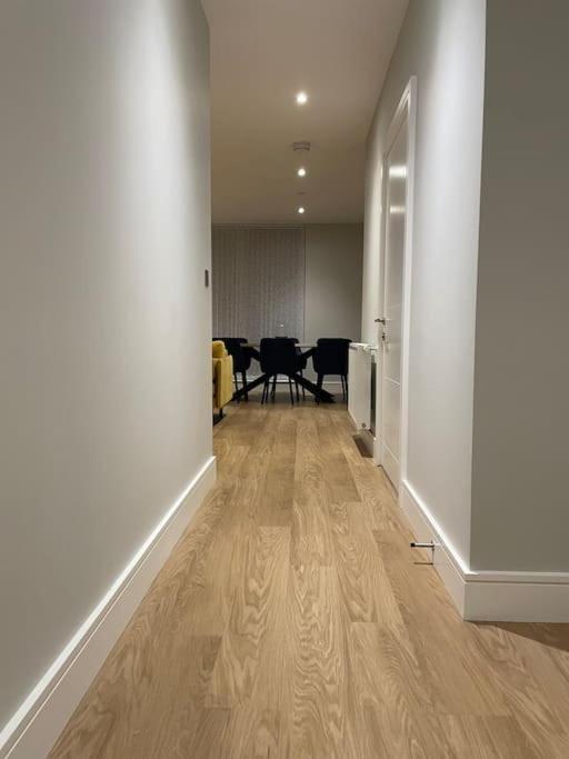 Thats The Pad - 2 Bedroom Pied-a-terre In Wimbledon *