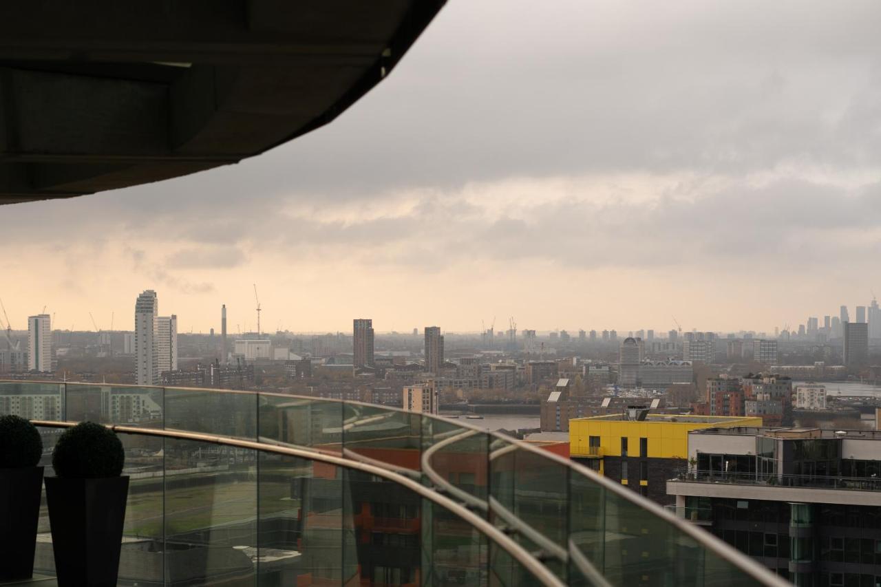 Apartment Canary Wharf Luxury Flat W/ View & Terrace London