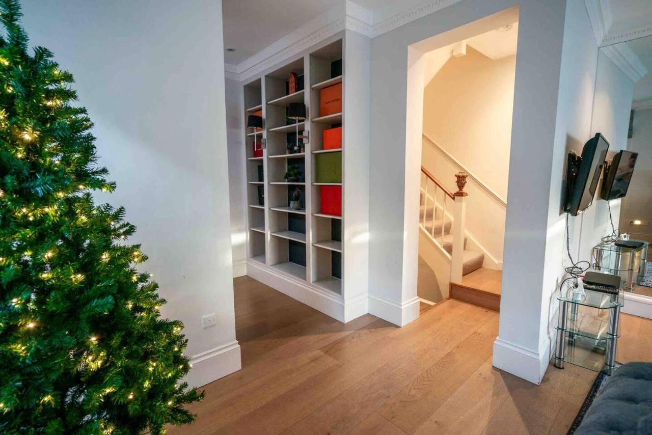 Spacious & Modern 3brs House In London