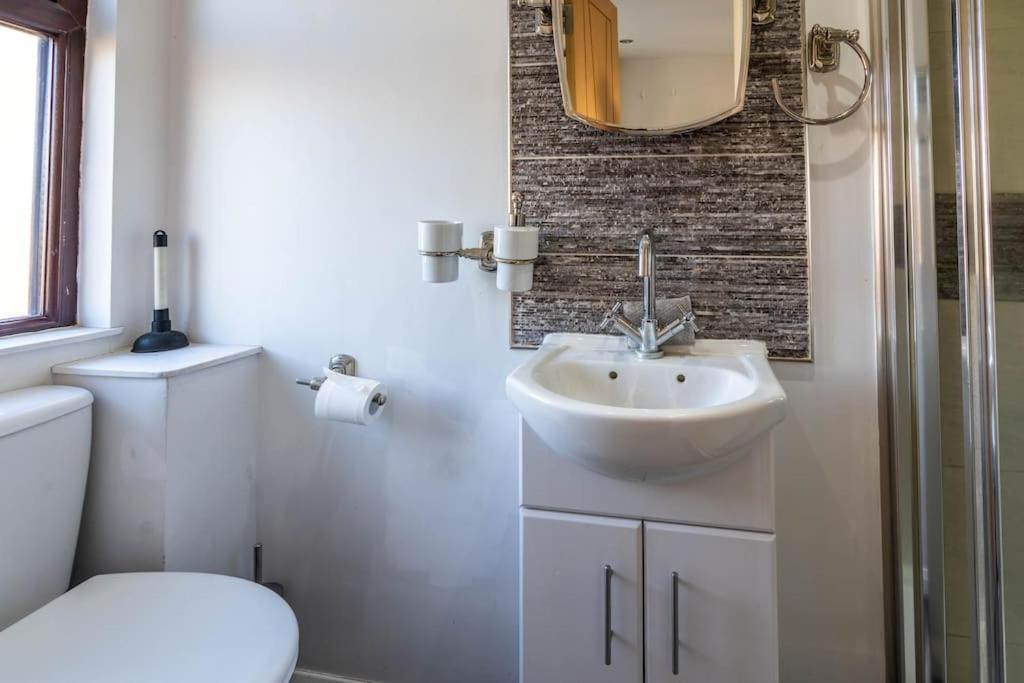 Cosy 3 Bedroom House In The Heart Of Brick Lane! Apartment