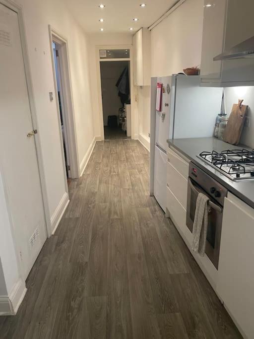 Lovely 2-bed With Patio Near Camden Apartamento *