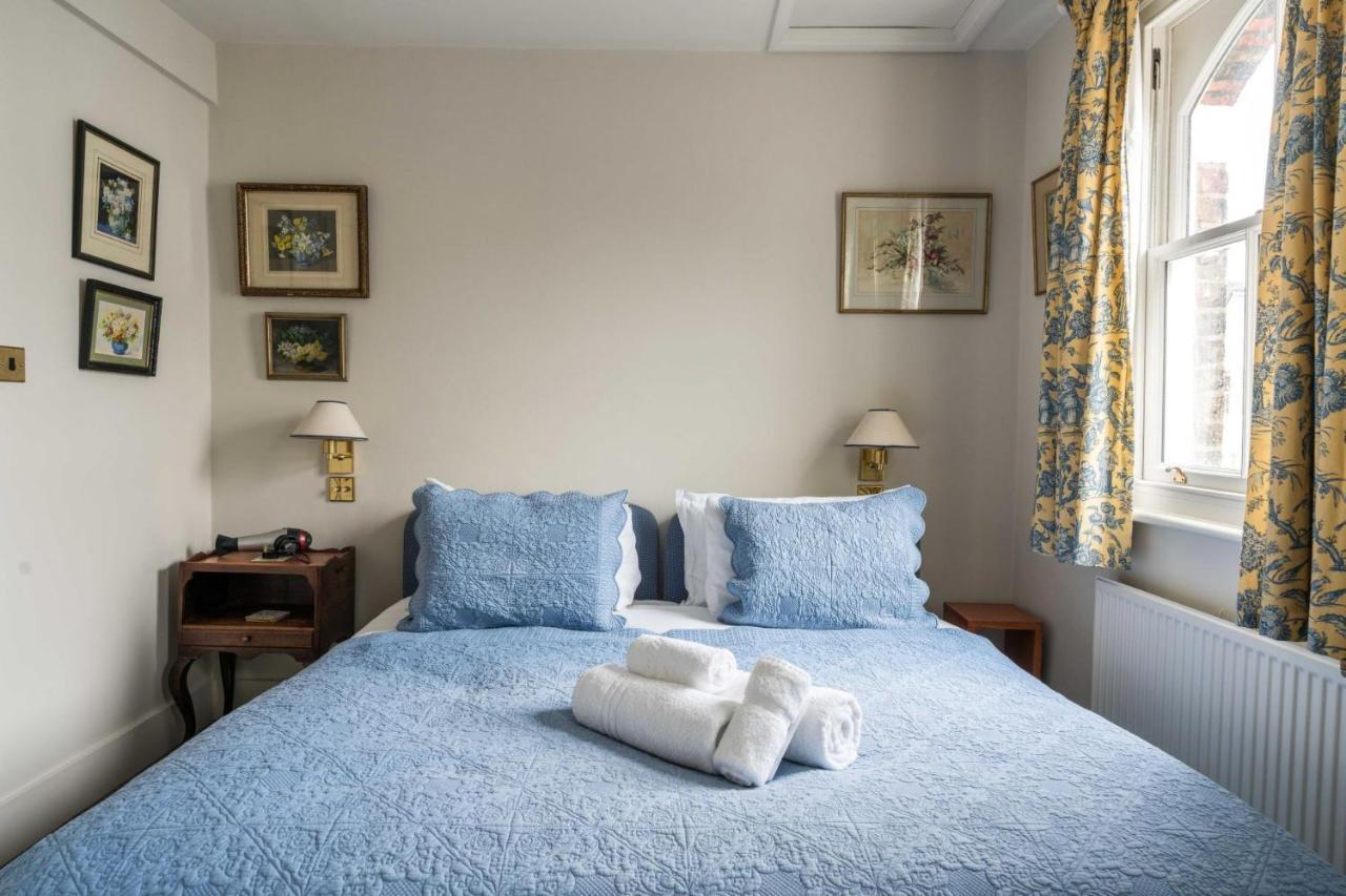 Holiday home Charming 2bd Garden House - Hammersmith London