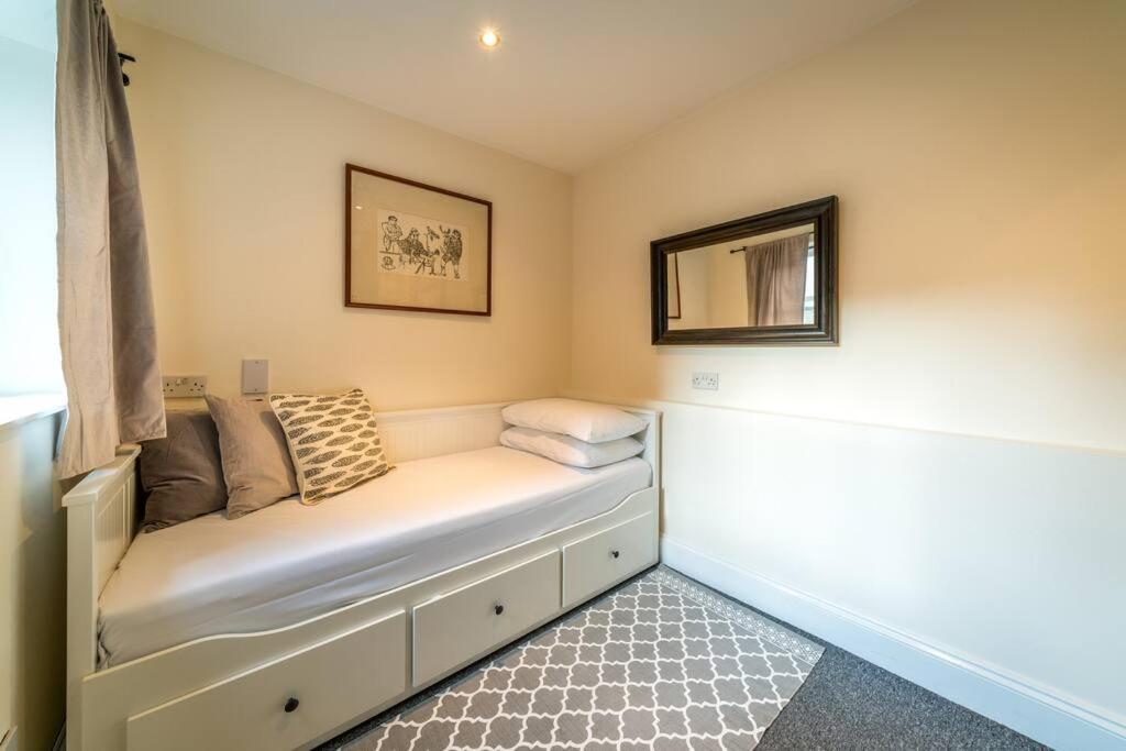 Cozy 3 Bed Flat In The Heart Of Broadway Market *