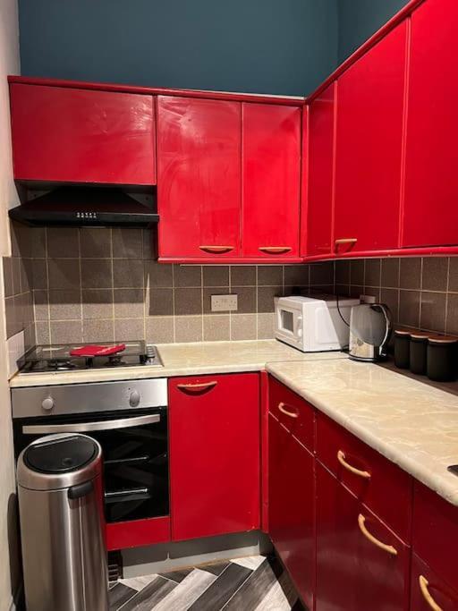 1 Bedroom Flat In Kings Cross!