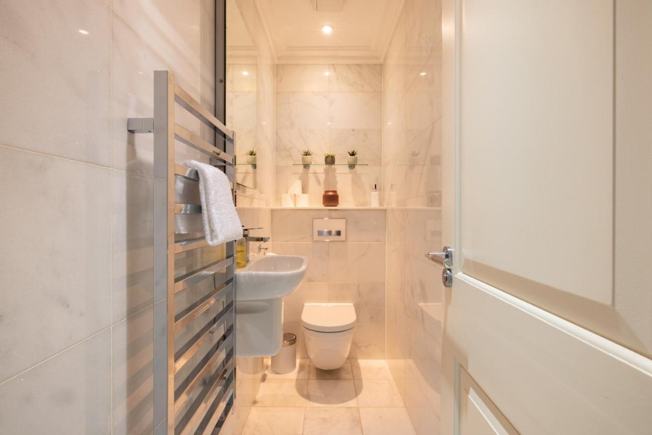 Apartment The Paddington Hideout - Amazing 2bdr Flat With Patio London