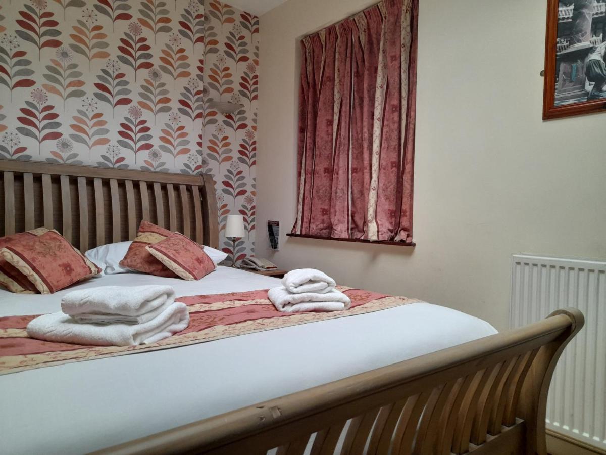 Shakespeare Hotel 3*