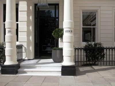 Signature Townhouse Hyde Park Hotel London