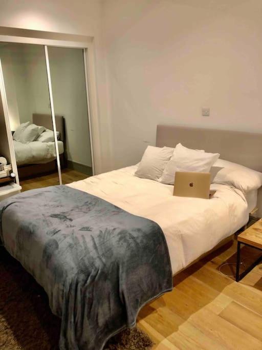 Cheviot House Apartment *