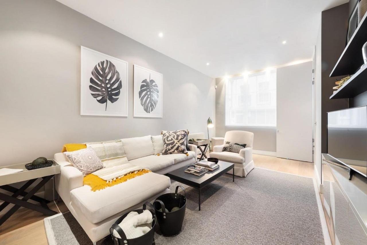 Prime Knightsbridge Mews - 4 Bed House Casa de férias Londres