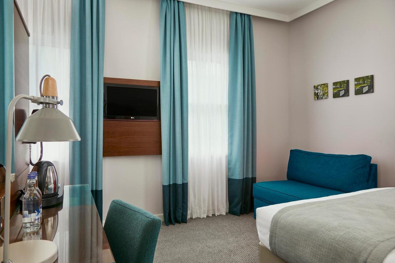 Seraphine Hammersmith London