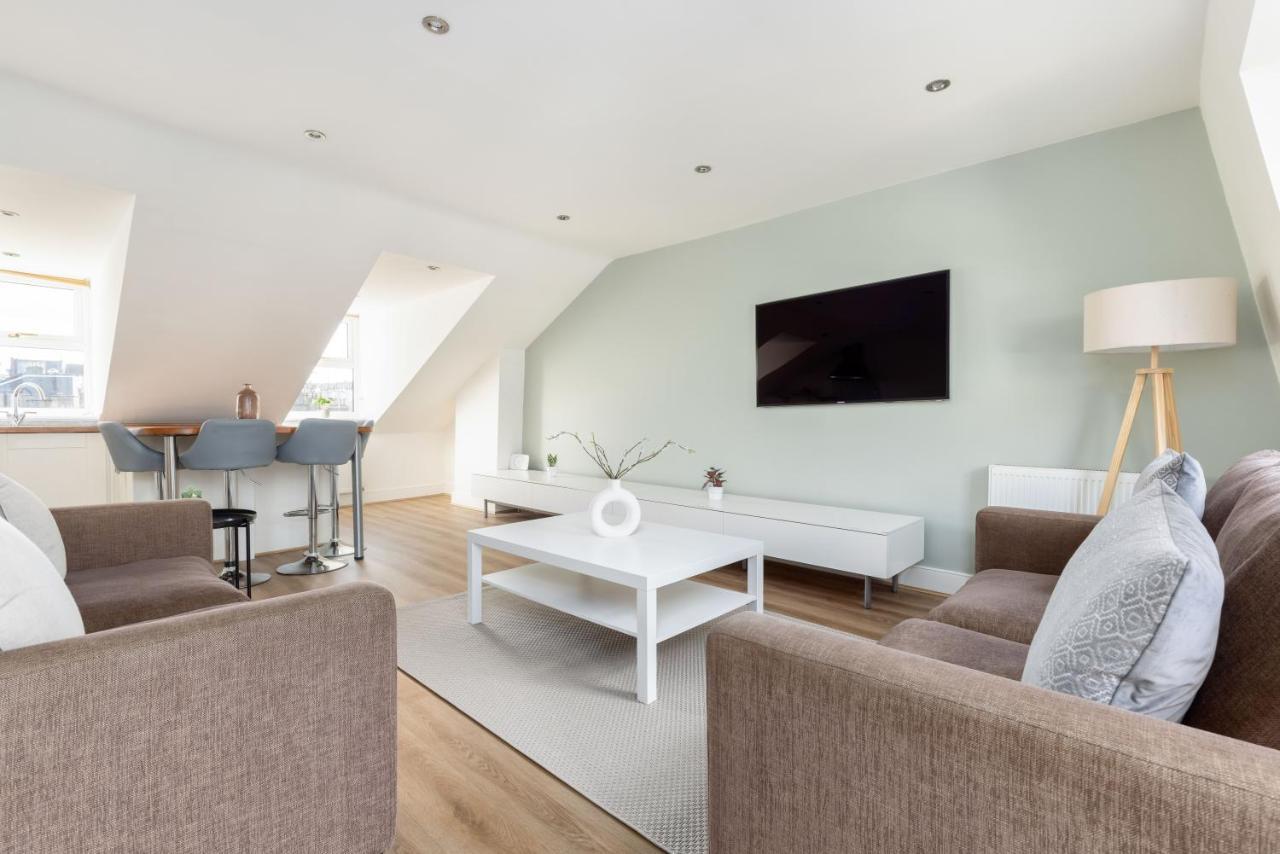 The Wandsworth Collection *