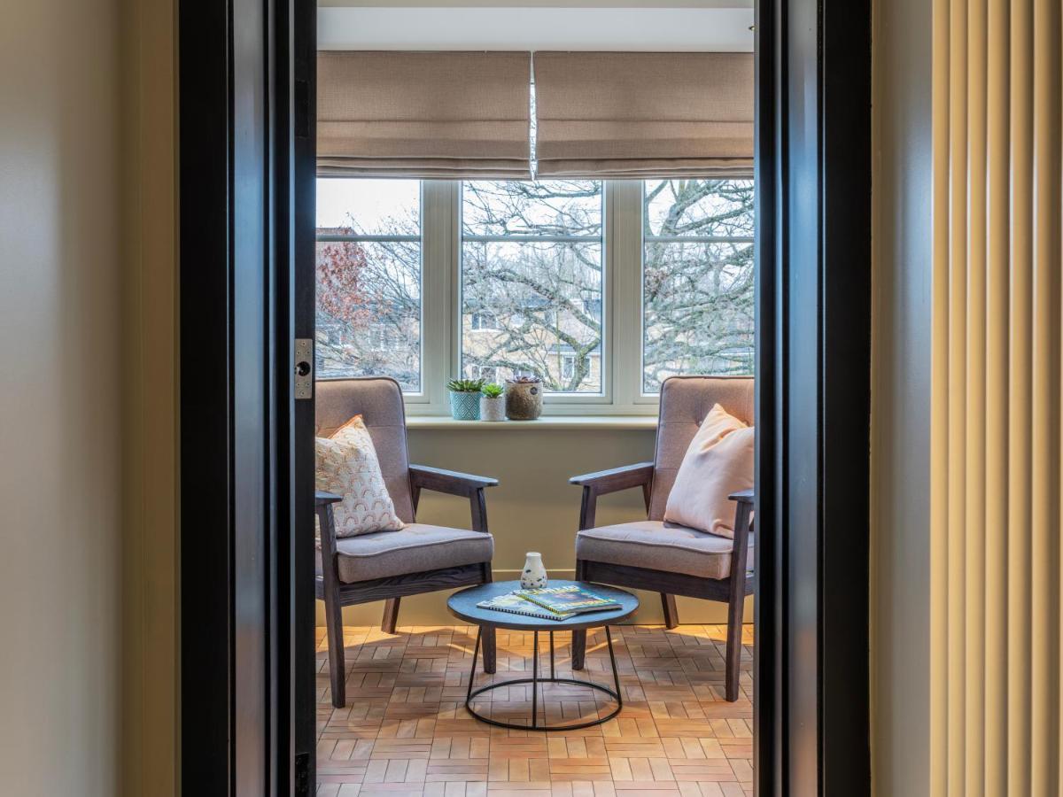 Stylish Studios, Southfields Station - Sk Apartment