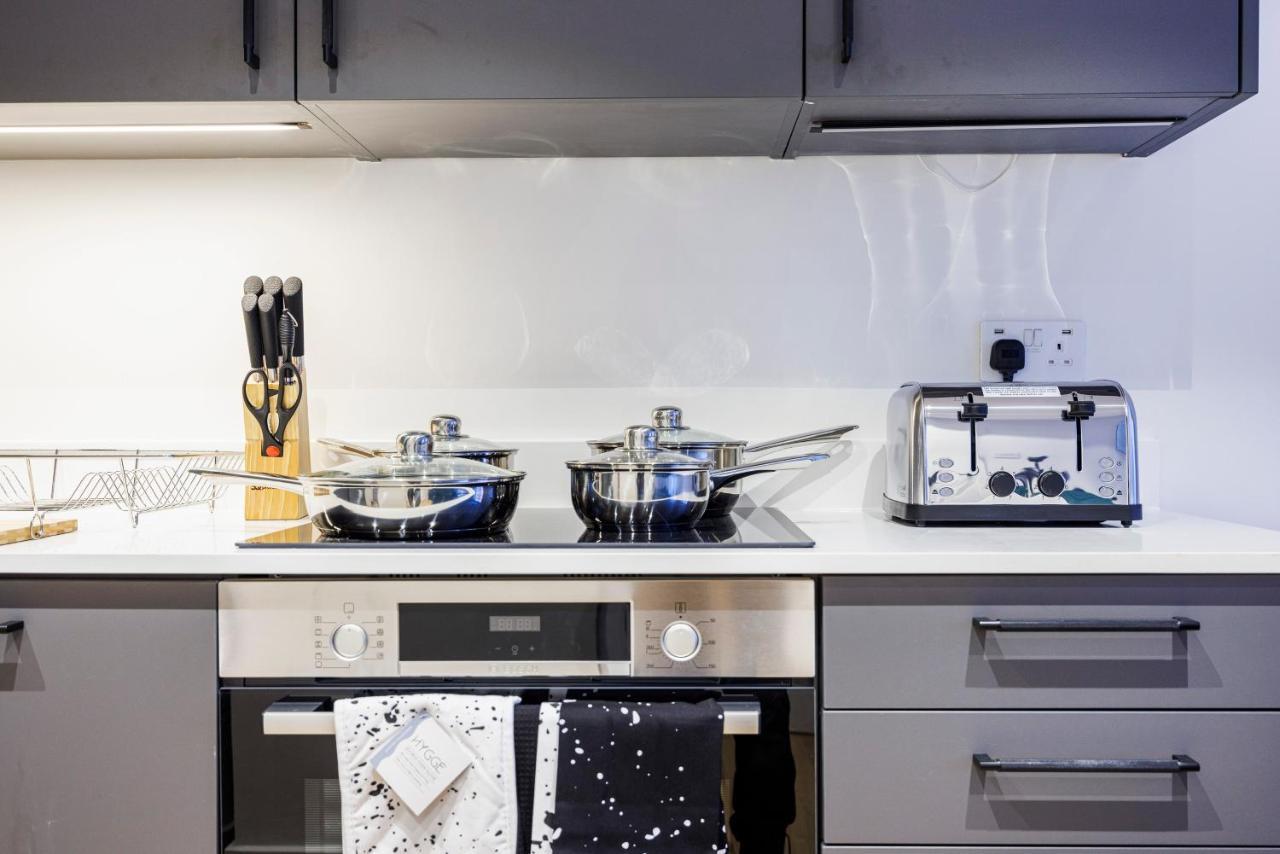 Luxury Spacious 2 Bed Apartment, - Sk Apartment London