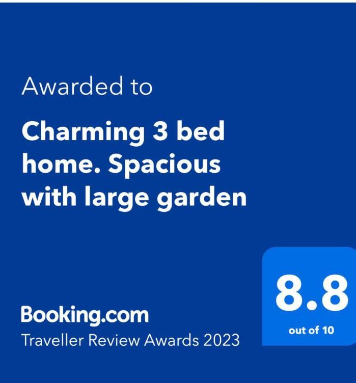 Hostel Eejs Charming 3 Bed - With Large Garden London