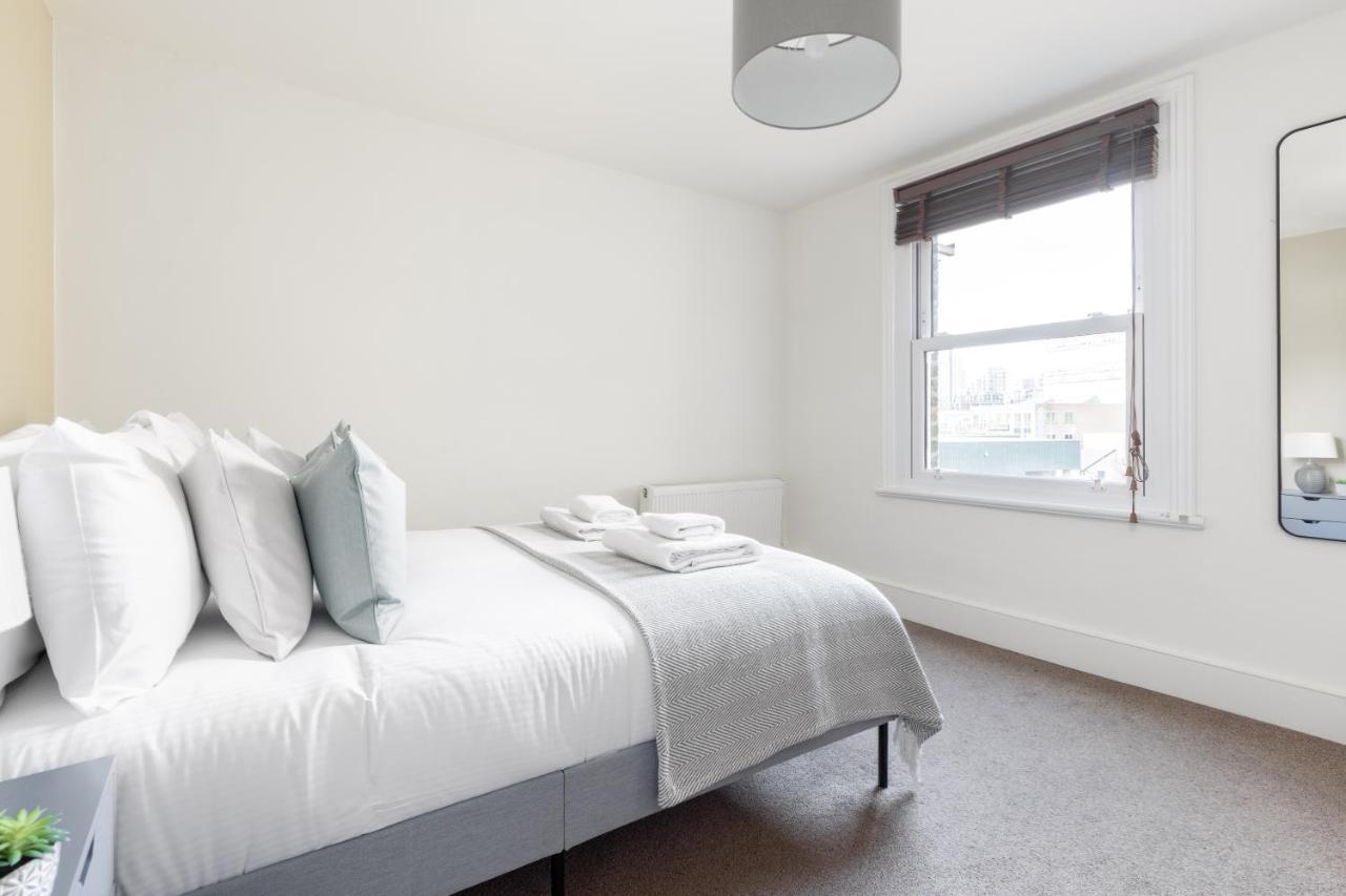 The Wandsworth Collection * London