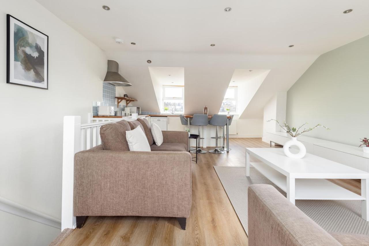 The Wandsworth Collection *
