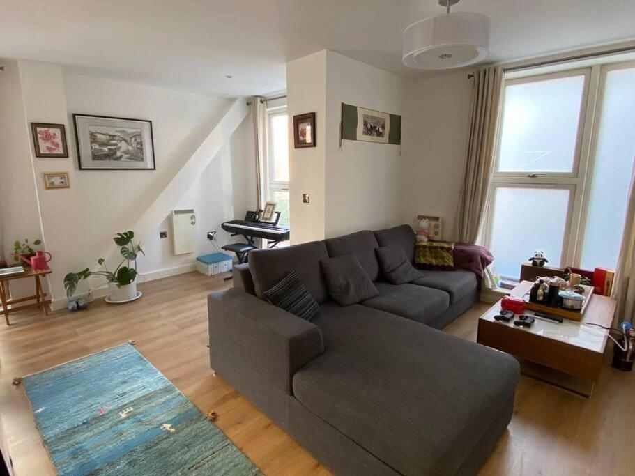 Apartamento Bridge Flat - Perfect For Families Londres