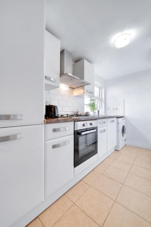 Modern Deluxe 2 Bedroom In Canning Town Excel Centre London