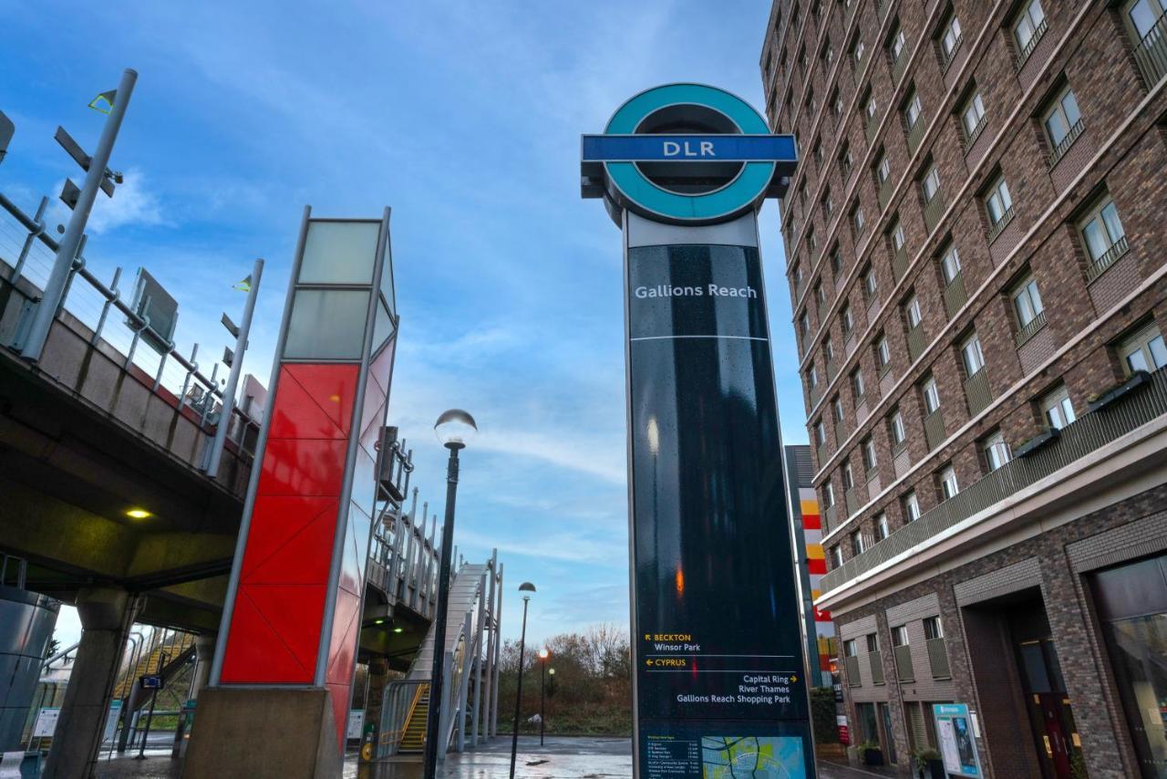 Luxury 3bed 3bath Royal Wharf Excel Newham * London
