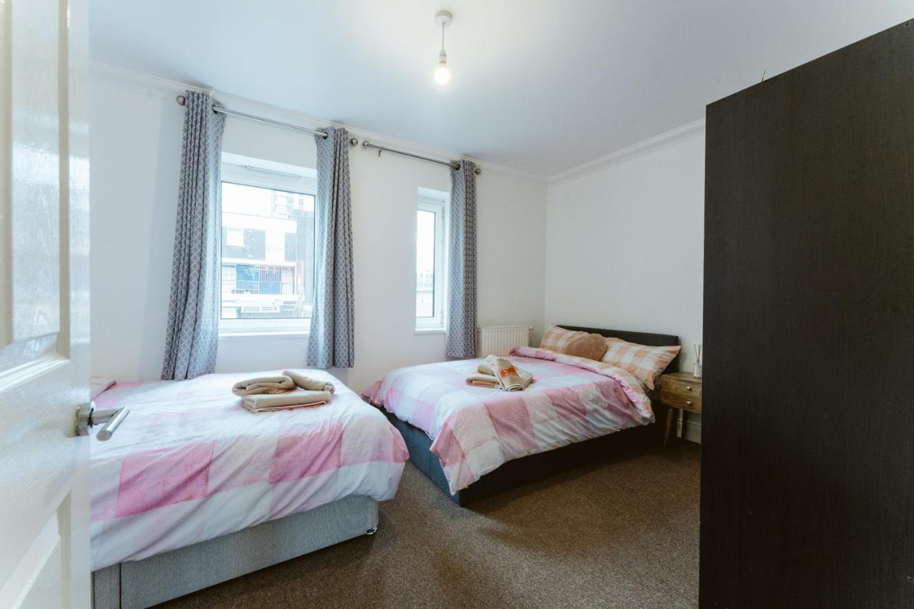 Hipster 5 Double Beds , 2 Big Bedrooms In Hackney * Londres