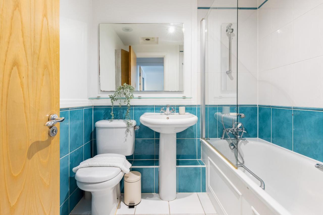 The Wandsworth Collection * London