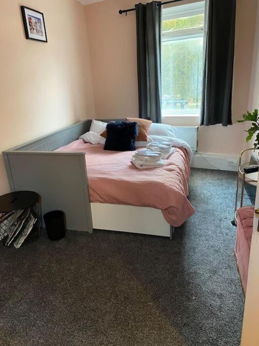 2 Bedroom Flat On Tottenham High Rd.