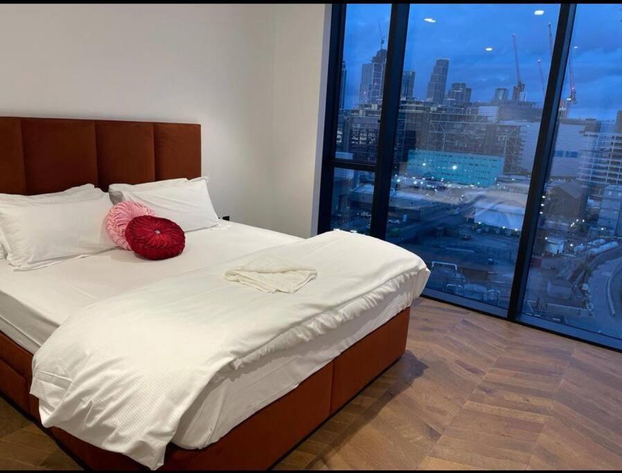 Apartment A Luxury 1 Bedroom With A Stunning View *