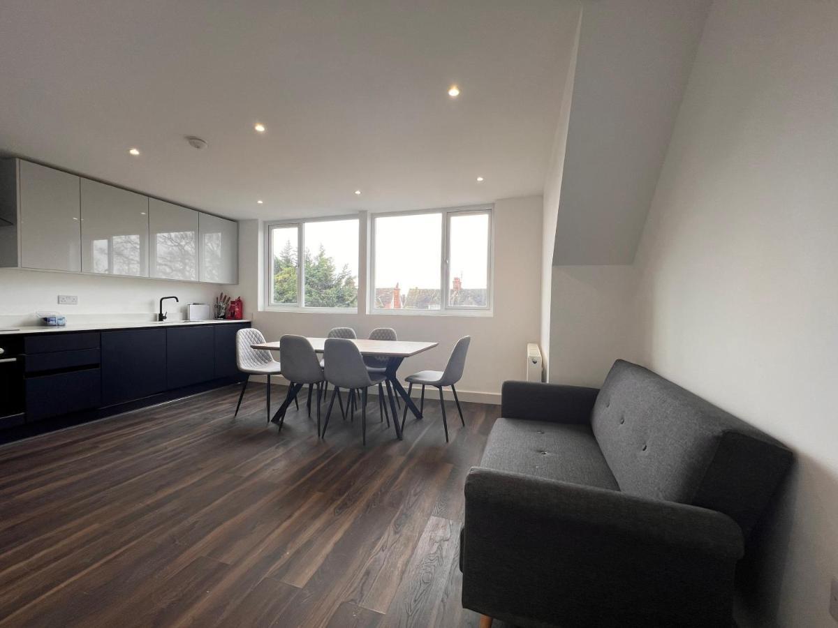 Star Finchley Road 3-bed Abode