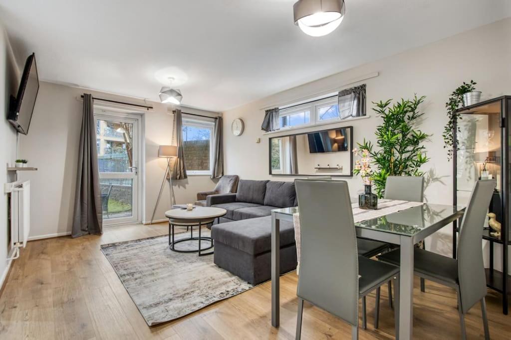 1 Bedroom Flat - Brixton * London