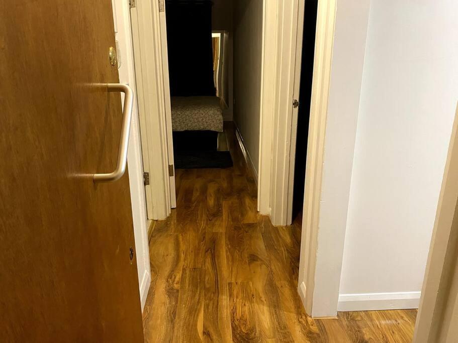 Perfect For Families And Friends - 2 Bedroom In - Peckham