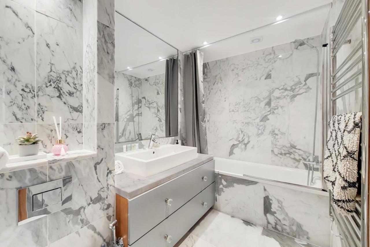 Pc Residences Apartment London