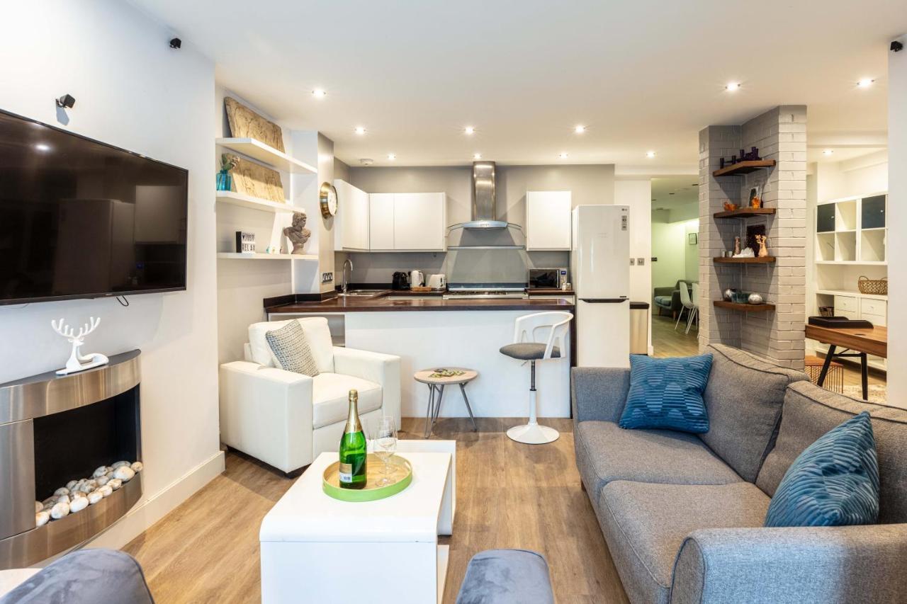 Apartment Kensington Garden Flat *