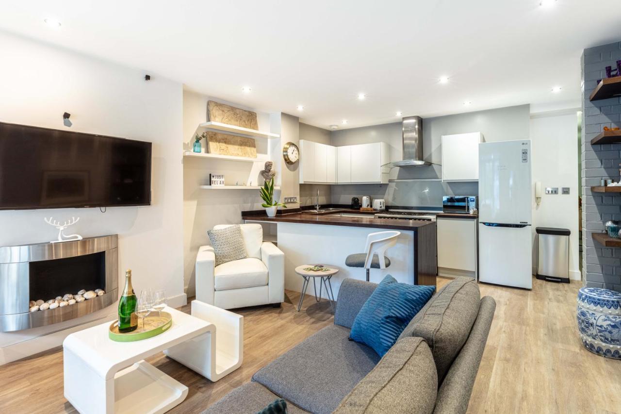 Kensington Garden Flat London