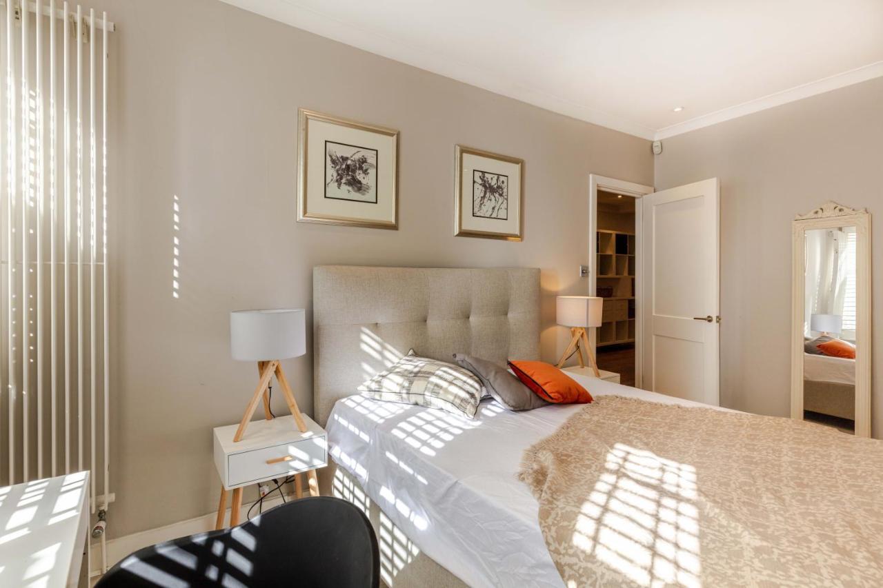 Kensington Garden Flat Apartment London