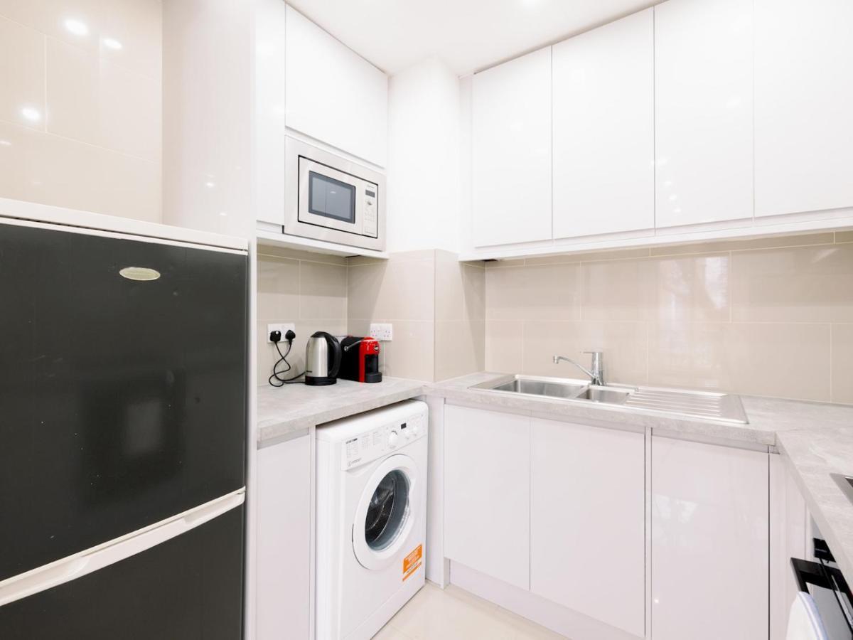 Pass The Keys Family In The Heart Of Bayswater * London