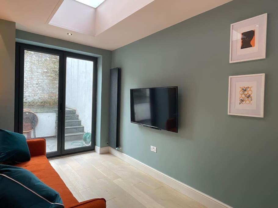 Apartamento Pillow Menu! 1 Bed Garden Flat Finsbury Park *