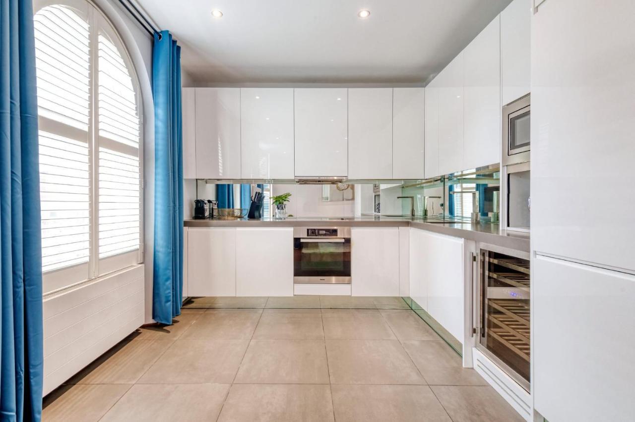 Apartment Modernized South Kensington