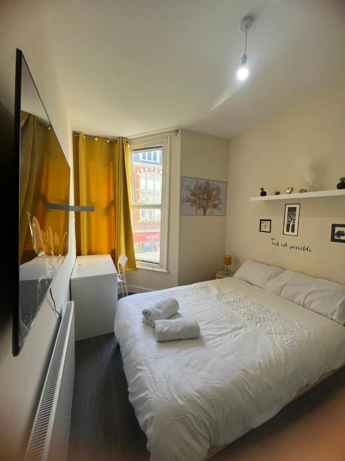Small Cosy 2 Flat With 2 Double Beds Apartment *