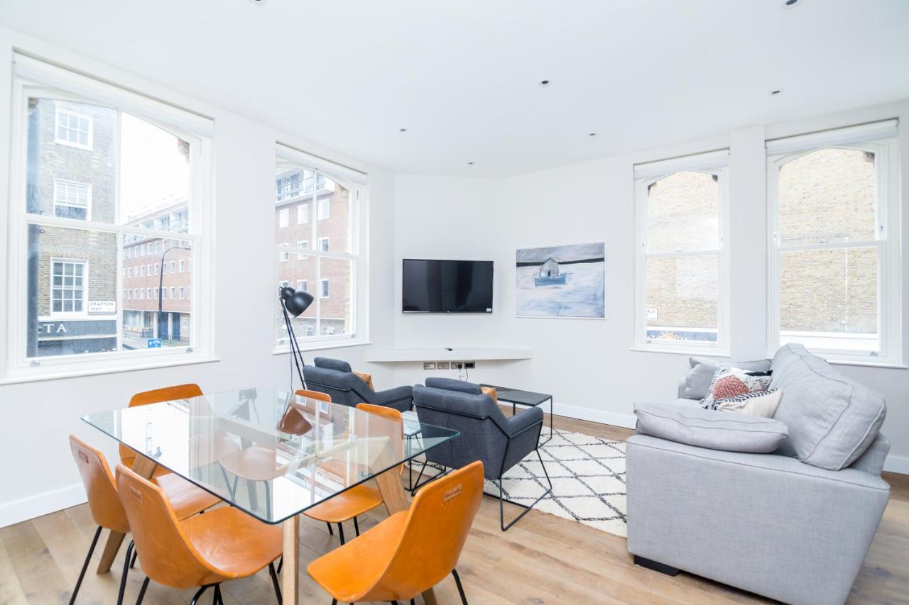 Whitfield Street Apartment
