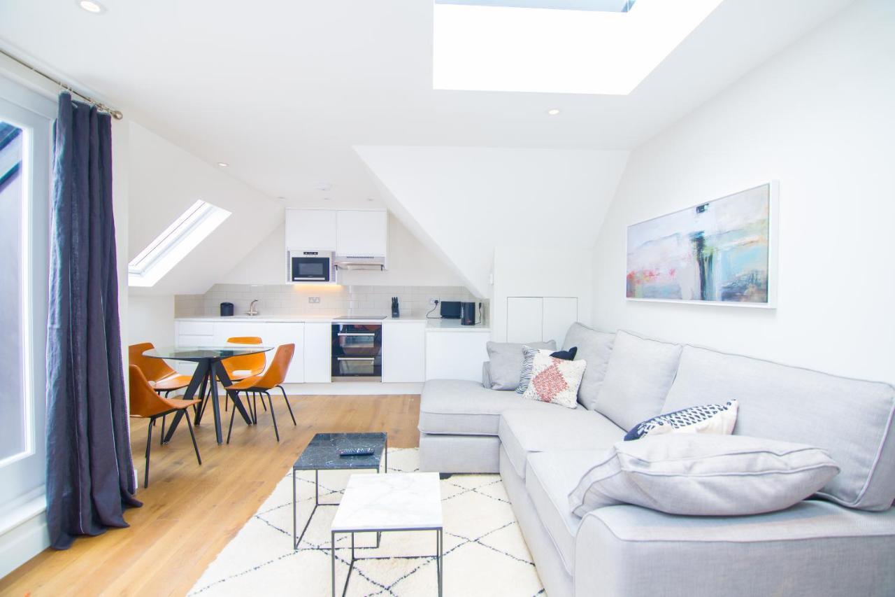 Whitfield Street Apartment London