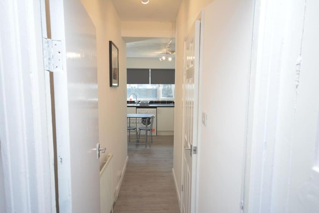 Holiday home 4 Bedroom House In East London