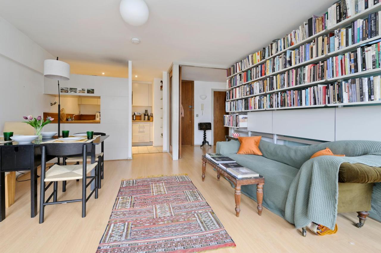 Large One Bedroom Flat With Balcony Close To The By Underthedoormat Apartment